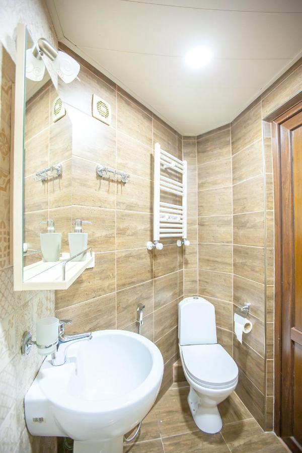 Apartment On L.Meskhishvili Turn Tbilisi Ngoại thất bức ảnh