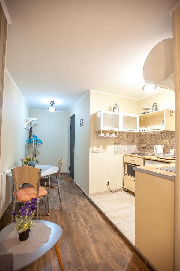 Apartment On L.Meskhishvili Turn Tbilisi Ngoại thất bức ảnh
