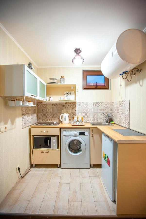Apartment On L.Meskhishvili Turn Tbilisi Ngoại thất bức ảnh